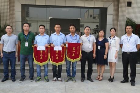 努力拼搏，打造最強執(zhí)行力團隊——記棟方軍訓匯演